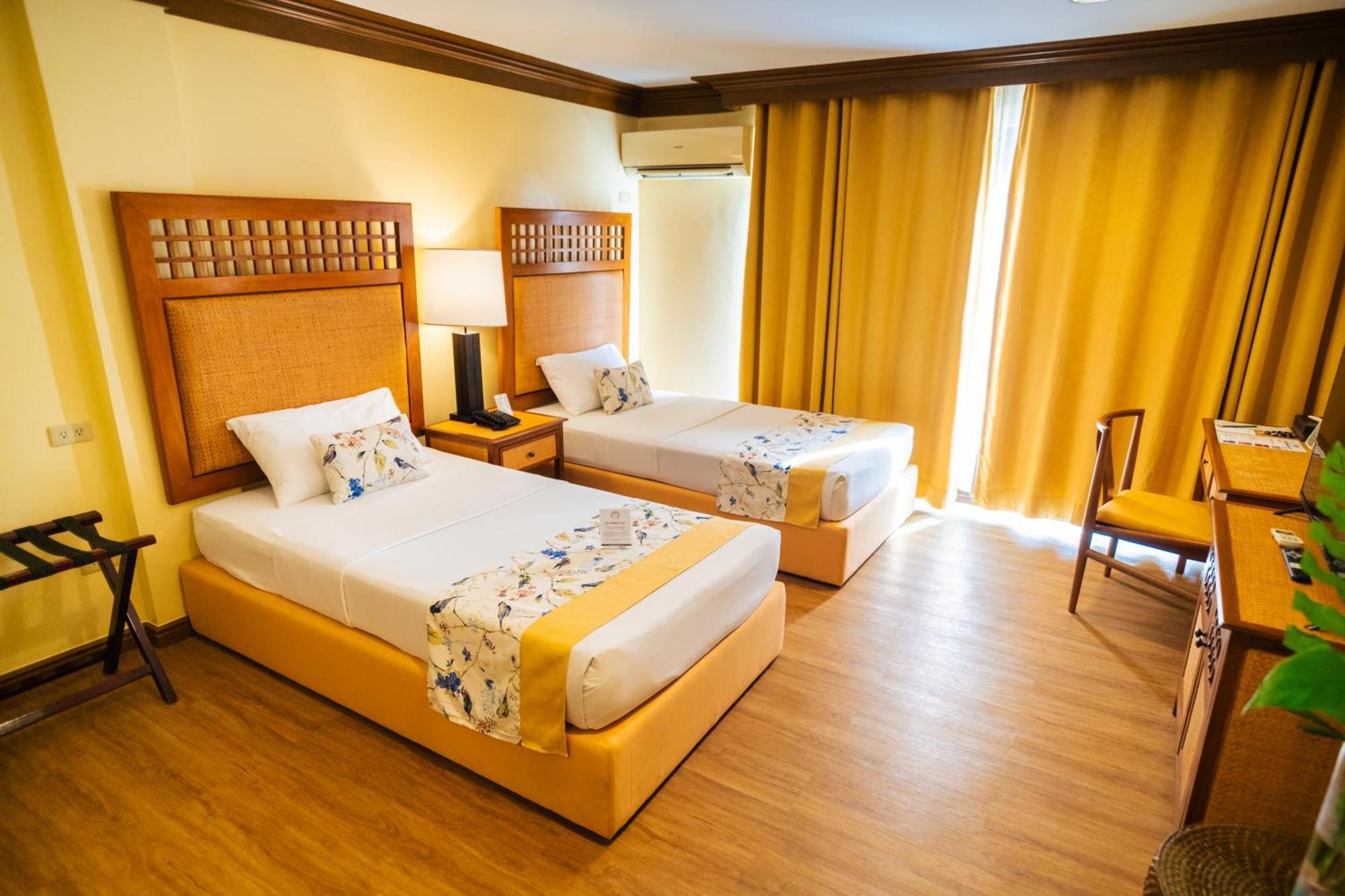 Boracay Tropics Resort Hotel Manoc-Manoc Exterior foto