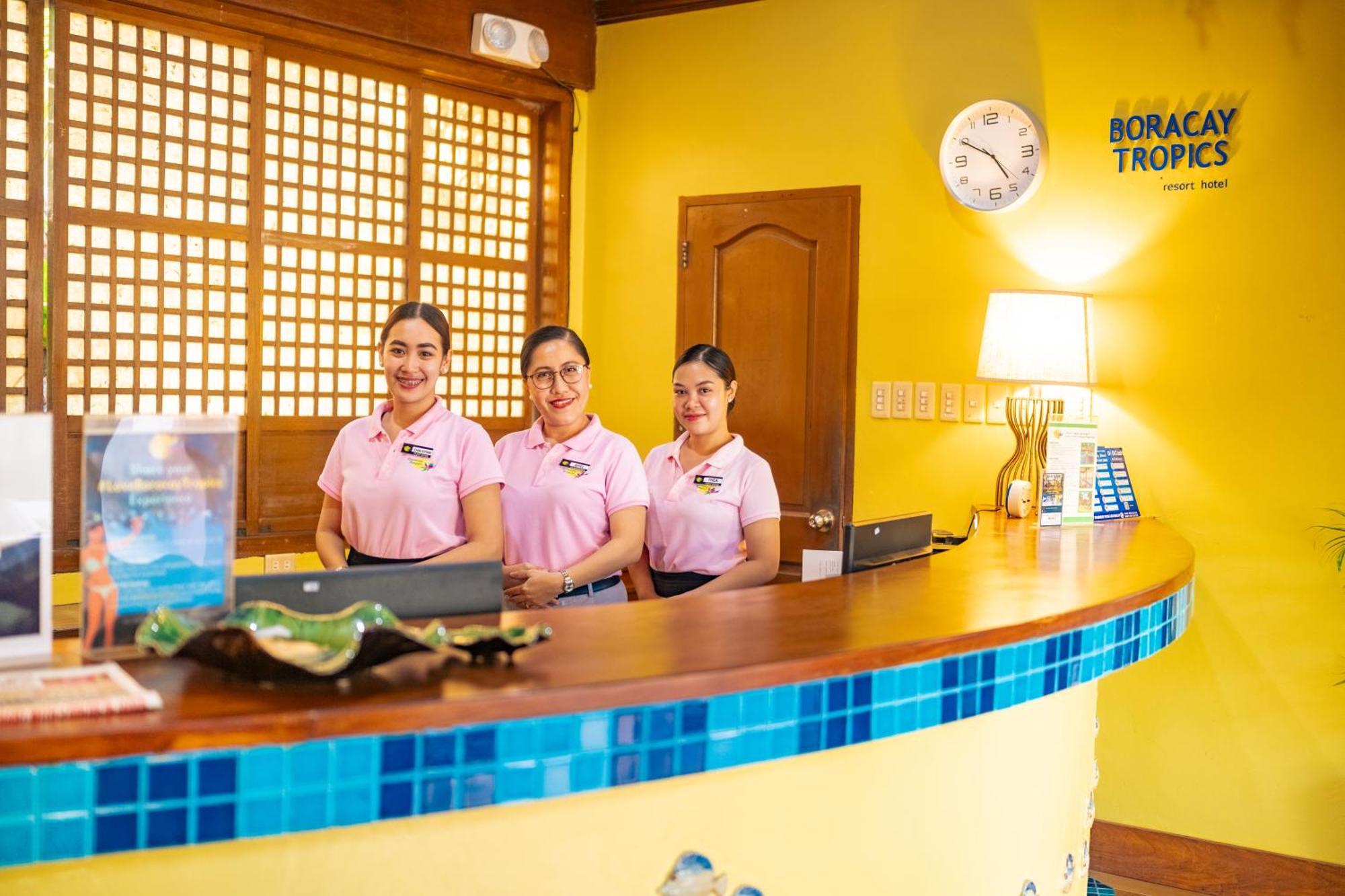 Boracay Tropics Resort Hotel Manoc-Manoc Exterior foto